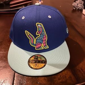 Brand new new era cap 7 1/8 fitted